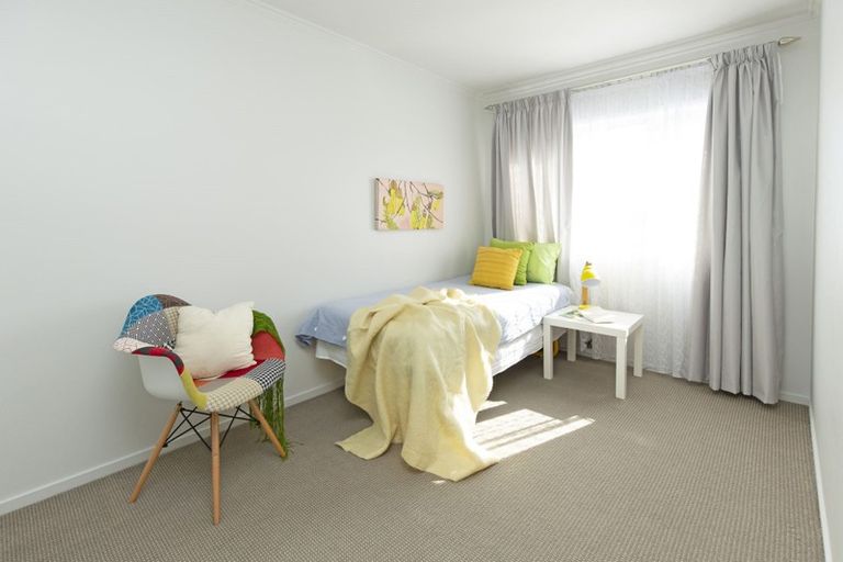 Photo of property in 1/672 Whangaparaoa Road, Stanmore Bay, Whangaparaoa, 0932