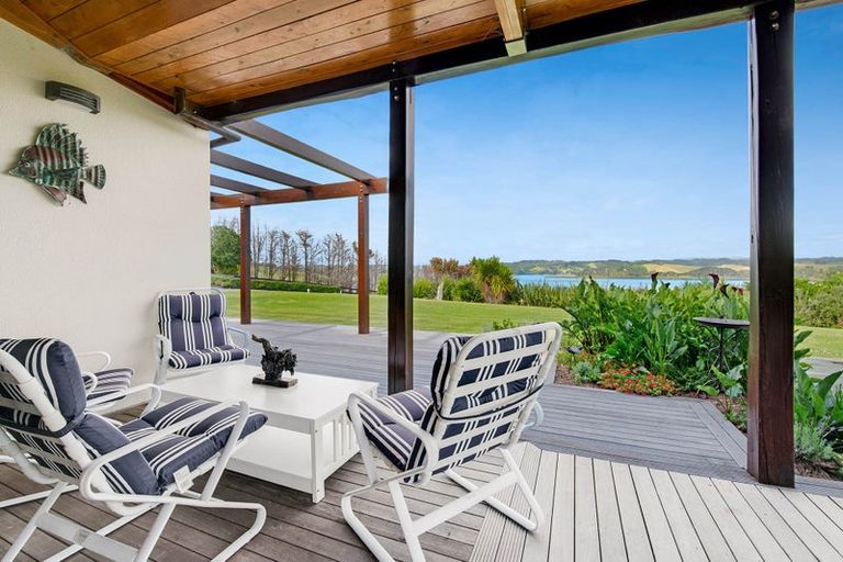 Photo of property in 71 Goodall Road, Snells Beach, 0920