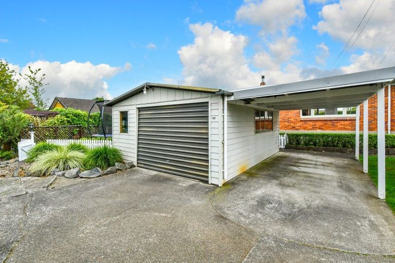 Photo of property in 2/85a Beach Road, Pahurehure, Papakura, 2113