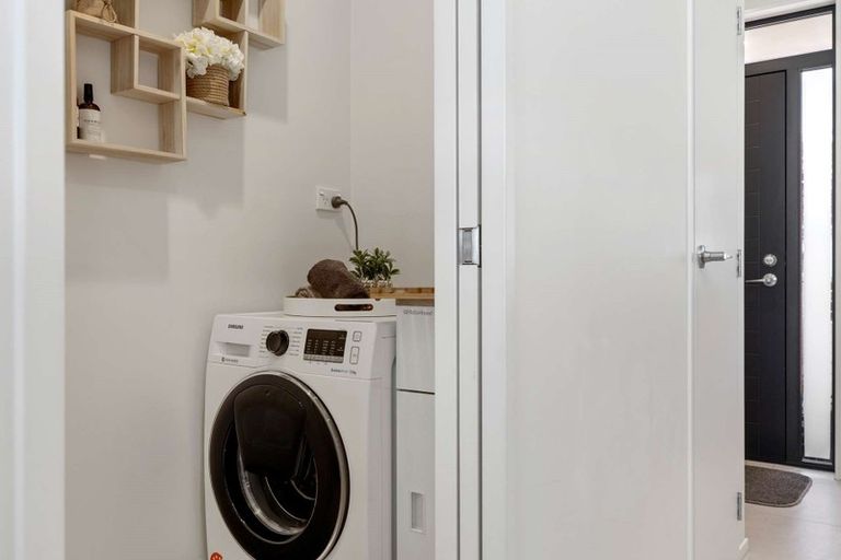 Photo of property in 14 Haddington Drive, Flat Bush, Auckland, 2019