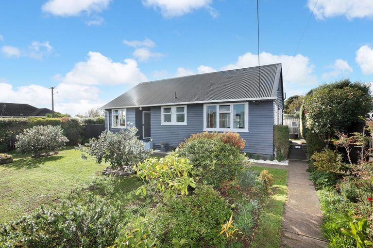 Photo of property in 10 Kittyhawk Row, Bulls, 4818