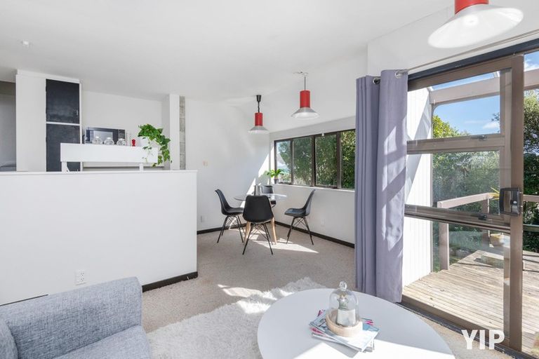 Photo of property in 89 Black Rock Road, Newlands, Wellington, 6037