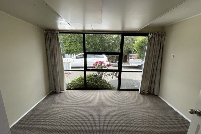 Photo of property in 38b Avonhead Road, Avonhead, Christchurch, 8042