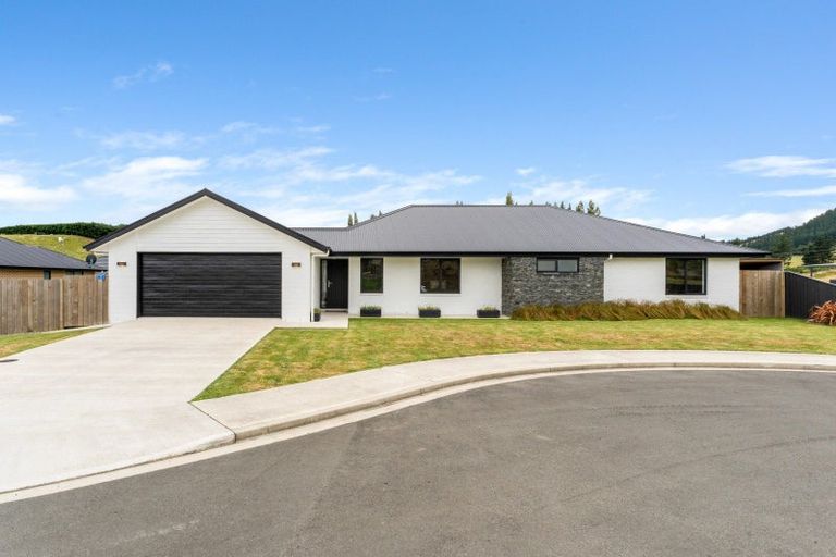 Photo of property in 17 Mallard Drive, Waihola, Milton, 9073