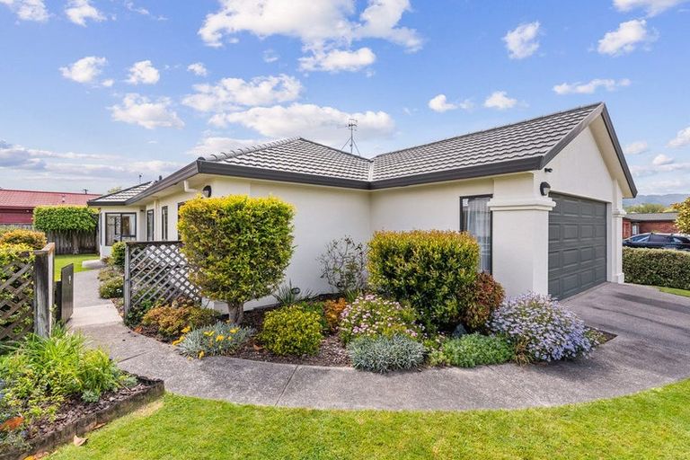 Photo of property in 7 Beachwater Grove, Paraparaumu Beach, Paraparaumu, 5032