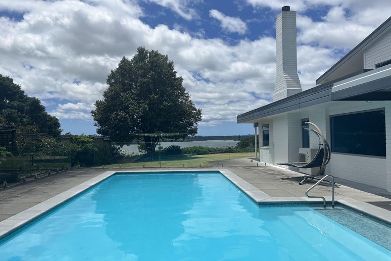 Photo of property in 76 Reinga Road, Kerikeri, 0230