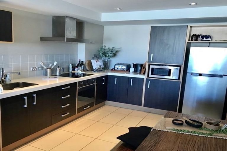 Photo of property in Monument Apartments, 7f/245 Wakefield Street, Te Aro, Wellington, 6011