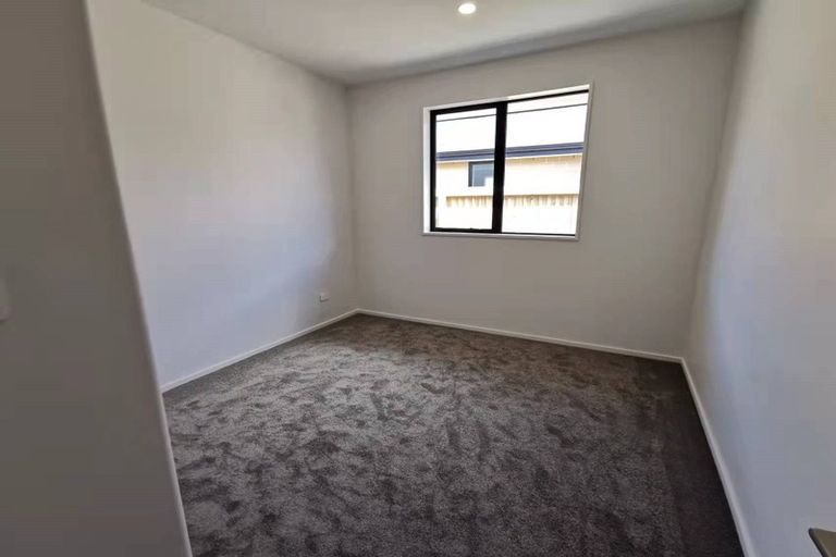 Photo of property in 17 Ensete Road, Wigram, Christchurch, 8025