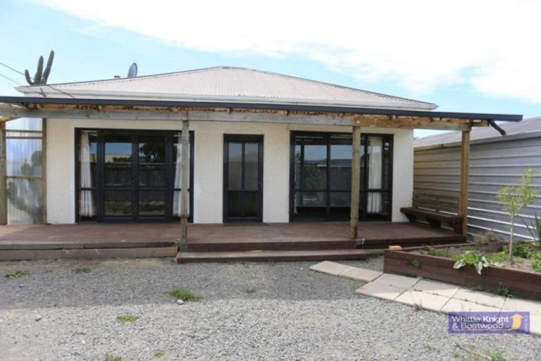 Photo of property in 10 Mortlake Street, Islington, Christchurch, 8042