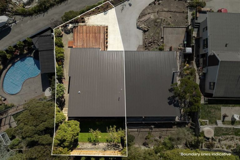 Photo of property in 9b Toledo Place, Mount Pleasant, Christchurch, 8081