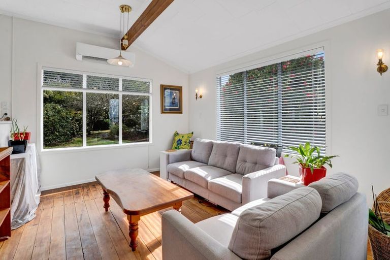 Photo of property in 25 Portia Street, Stratford, 4332