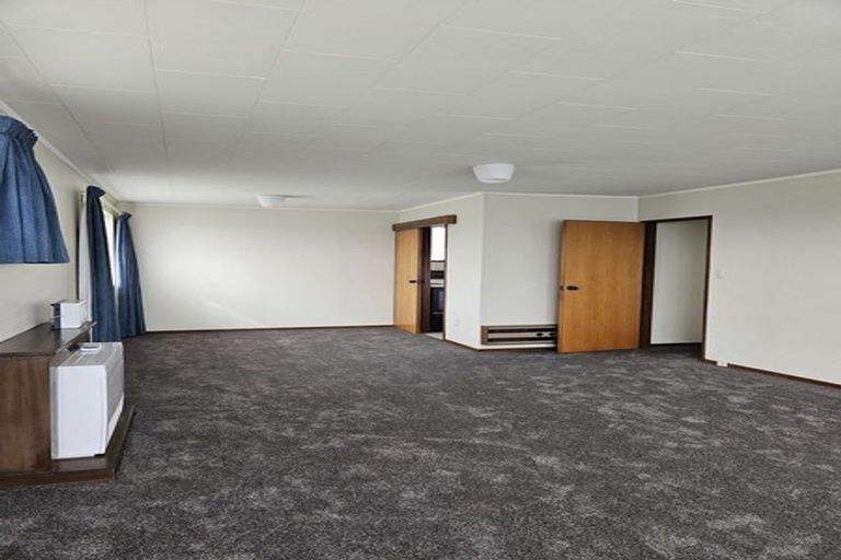 Photo of property in 1/92 Avenue Road, West End, Timaru, 7910