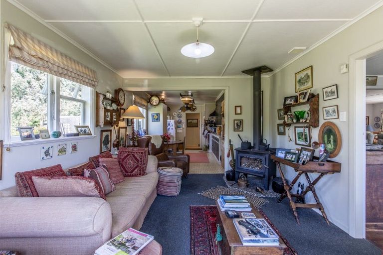 Photo of property in 314 Rakaiatai Road, Ormondville, Dannevirke, 4977