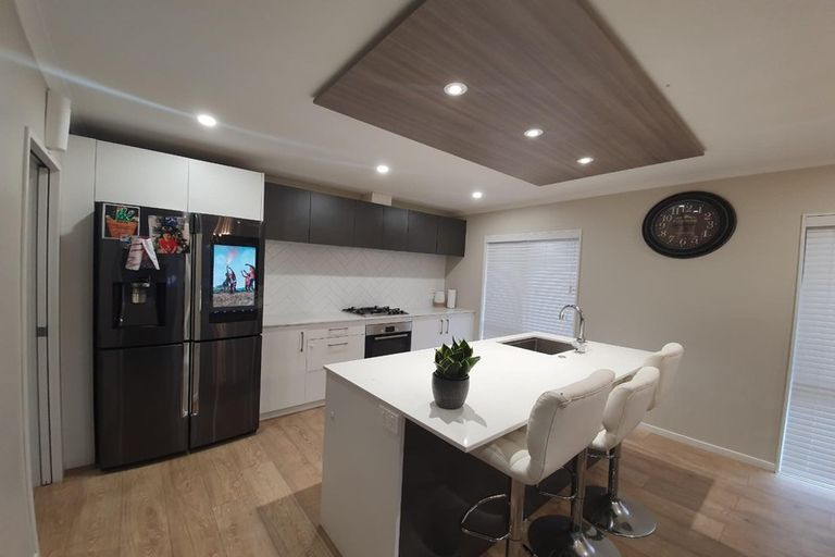 Photo of property in 37 Wellfield Drive, Papakura, 2110