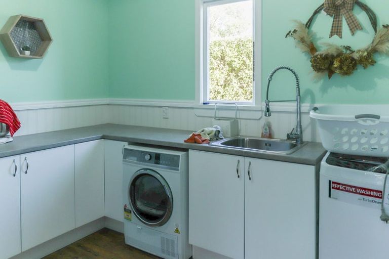 Photo of property in 5 Rimu Street, Heidelberg, Invercargill, 9812