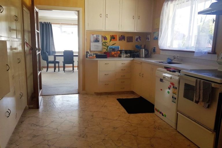 Photo of property in 38 Victoria Avenue, Dannevirke, 4930