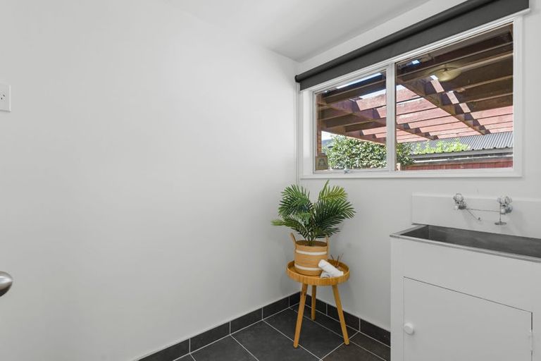 Photo of property in 21 Glenside Avenue, Ilam, Christchurch, 8041