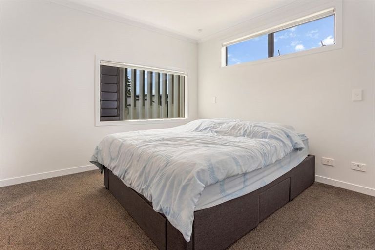 Photo of property in 7 Frank Gill Road, Hobsonville, Auckland, 0616