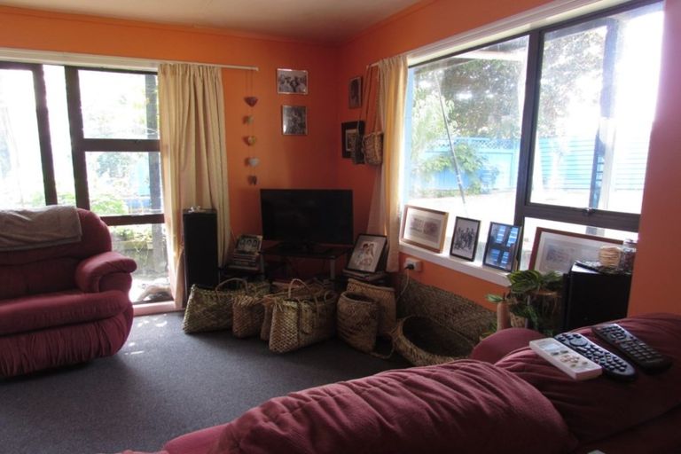 Photo of property in 2 Pioneer Place, Matata, Whakatane, 3194