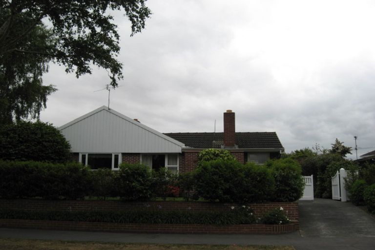 Photo of property in 3 Deepdale Street, Burnside, Christchurch, 8053