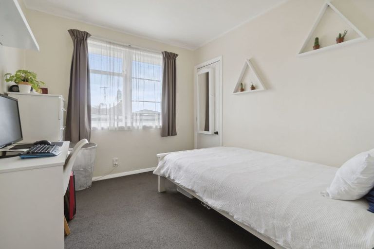 Photo of property in 1/127 Clevedon Road, Papakura, 2110