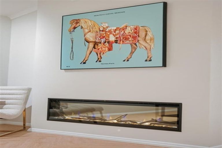 Photo of property in 9 Toporoa Street, Karaka, 2113