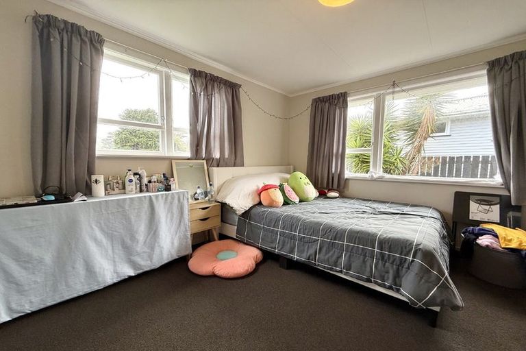 Photo of property in 59 Parenga Street, Wainuiomata, Lower Hutt, 5014