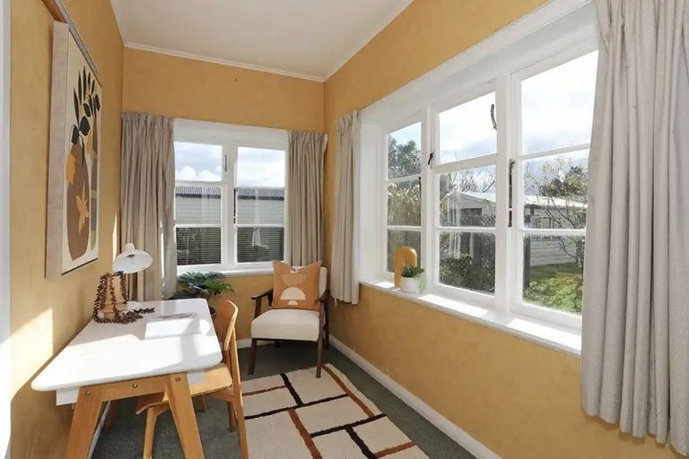 Photo of property in 13 Tingey Avenue, Feilding, 4702