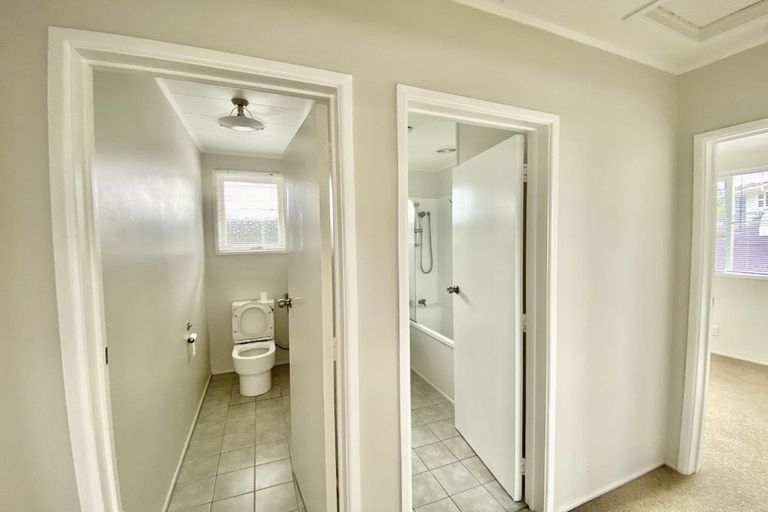 Photo of property in 73 Friesian Drive, Mangere, Auckland, 2022