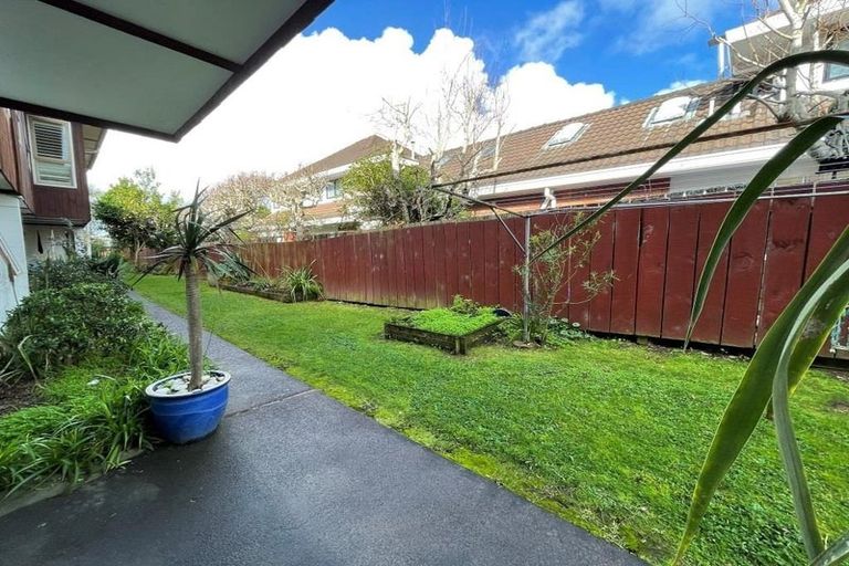Photo of property in 2/52 Ascot Avenue, Remuera, Auckland, 1050