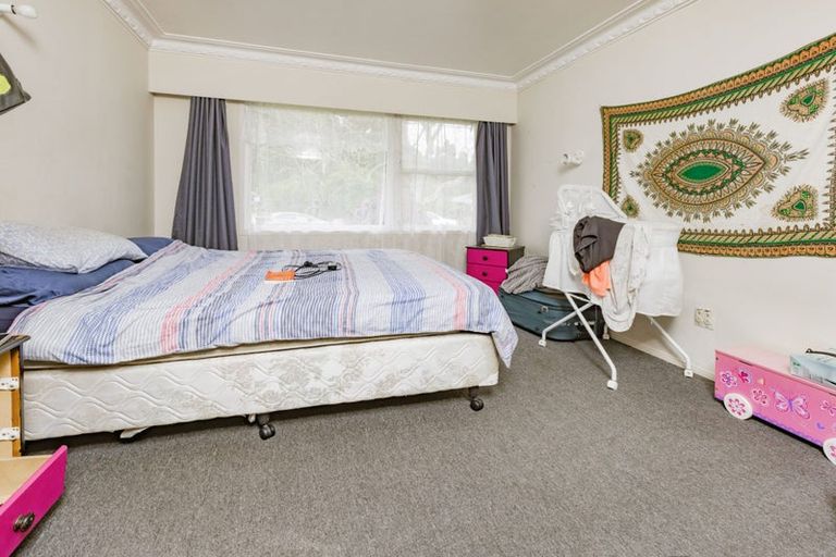 Photo of property in 4 Butterworth Avenue, Opaheke, Papakura, 2113