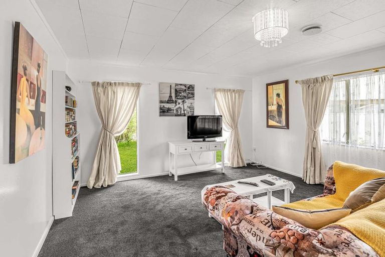 Photo of property in 10a Rira Street, Marton, 4710