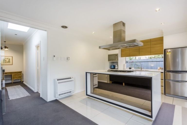 Photo of property in 12 Sim Street, Maori Hill, Dunedin, 9010