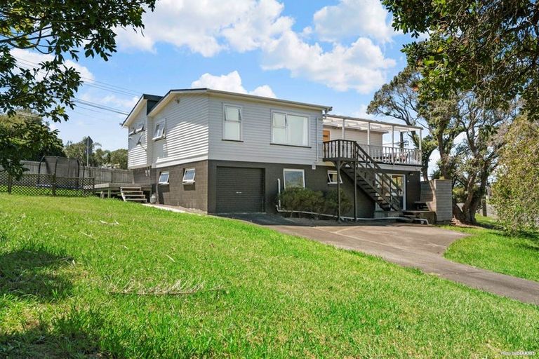 Photo of property in 4 Matai Road, Stanmore Bay, Whangaparaoa, 0932
