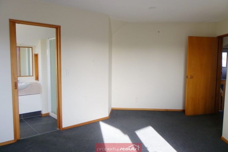 Photo of property in 33 Veitches Road, Casebrook, Christchurch, 8051