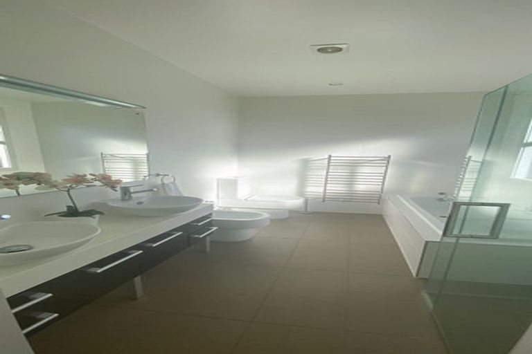 Photo of property in 23 Rue D' Amarres, Gulf Harbour, Whangaparaoa, 0930