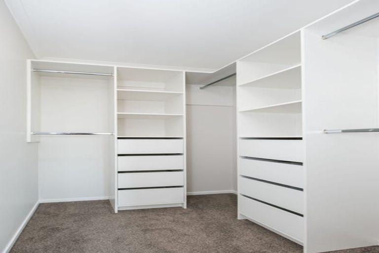 Photo of property in 38 Puketutu Drive, Te Kauwhata, 3710