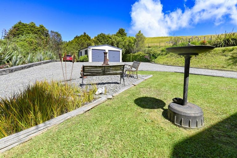 Photo of property in 2127 Puketitiri Road, Rissington, Napier, 4184
