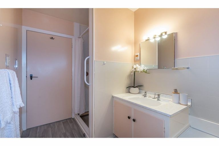 Photo of property in 48 Oldwood Street, Bishopdale, Christchurch, 8053