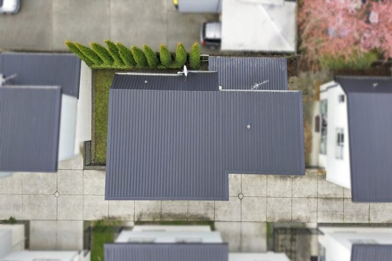 Photo of property in 2/33 Elizabeth Street, Riccarton, Christchurch, 8041