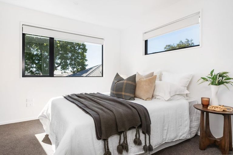 Photo of property in 2/39 Waltham Road, Sydenham, Christchurch, 8023