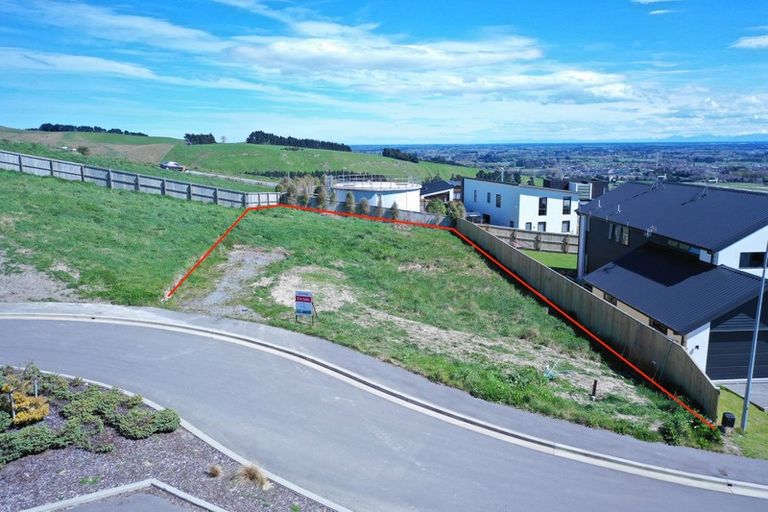 Photo of property in 6 Millbeck Place, Westmorland, Christchurch, 8025