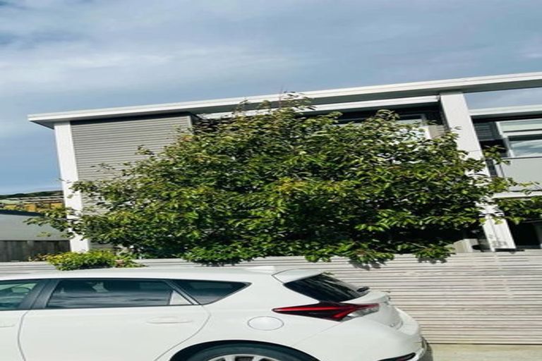 Photo of property in 8/59 The Parade, Island Bay, Wellington, 6023