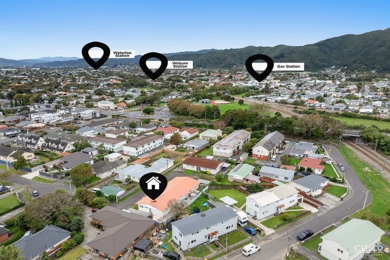 Photo of property in 1a Saulbrey Grove, Woburn, Lower Hutt, 5010