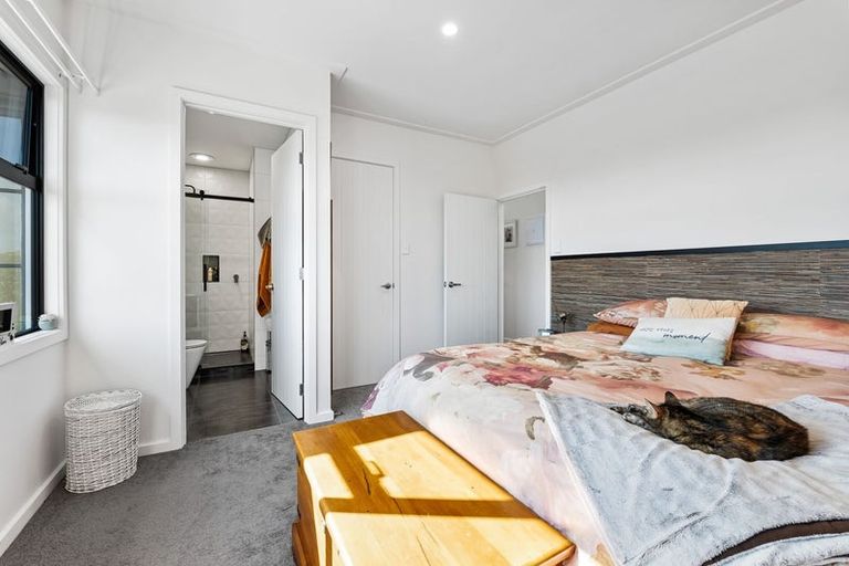 Photo of property in 482 Devon Street East, Strandon, New Plymouth, 4312