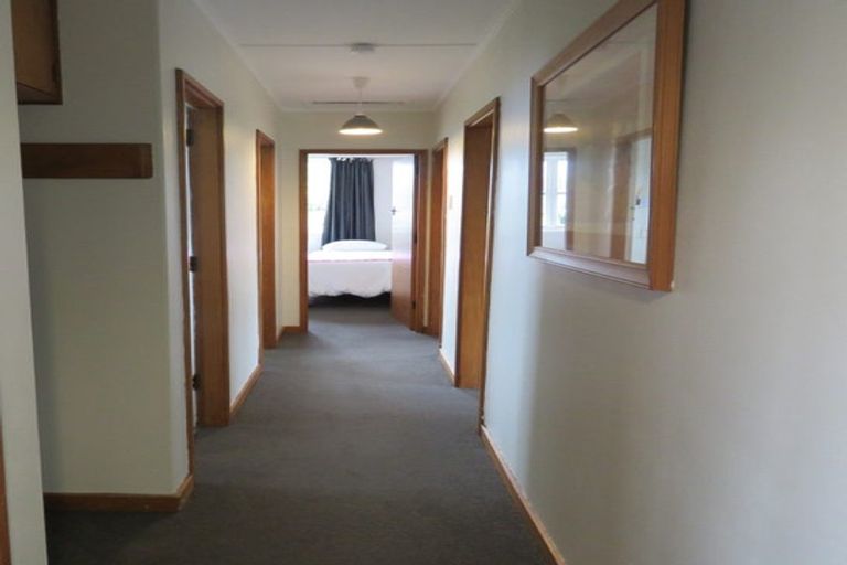 Photo of property in 2 Crampton Road, Reefton, 7830