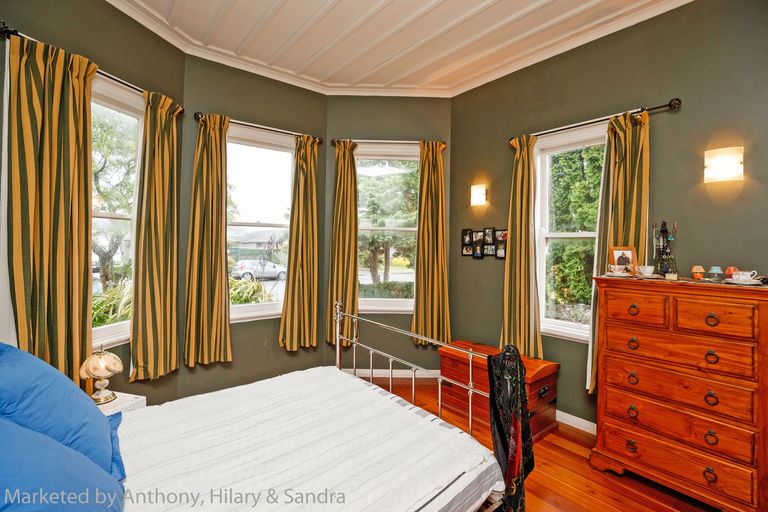 Photo of property in 3 Hereford Street, West End, Palmerston North, 4410