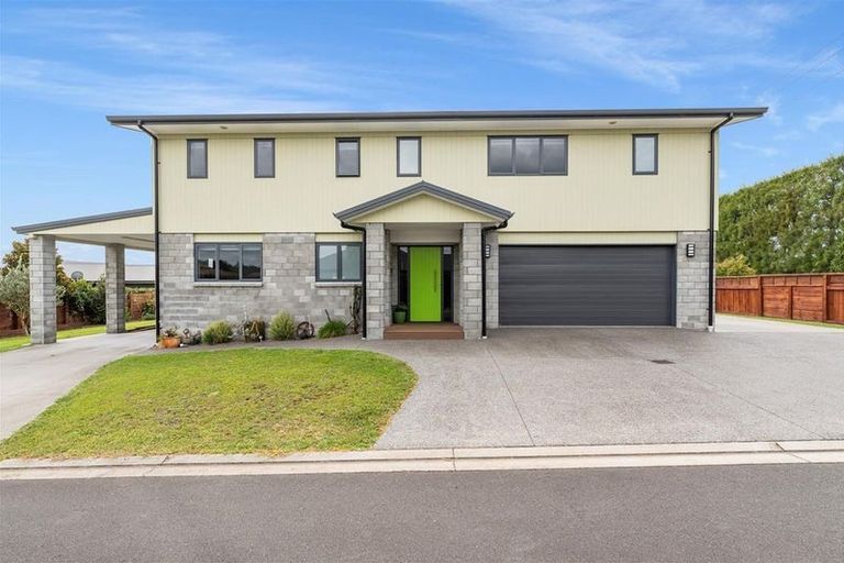 Photo of property in 16a No 2 Road, Te Puke, 3119