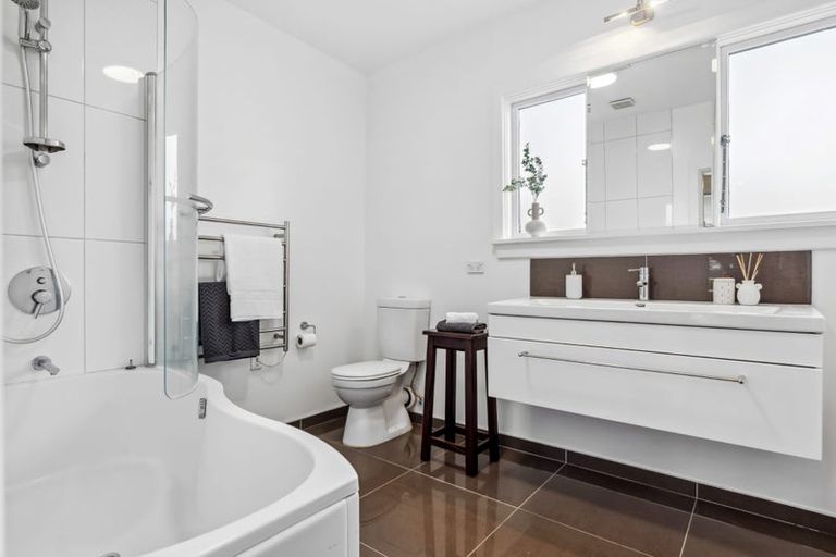 Photo of property in 31 Prossers Road, Saint Martins, Christchurch, 8022