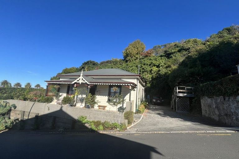 Photo of property in 8 Paradise Road, Napier South, Napier, 4110